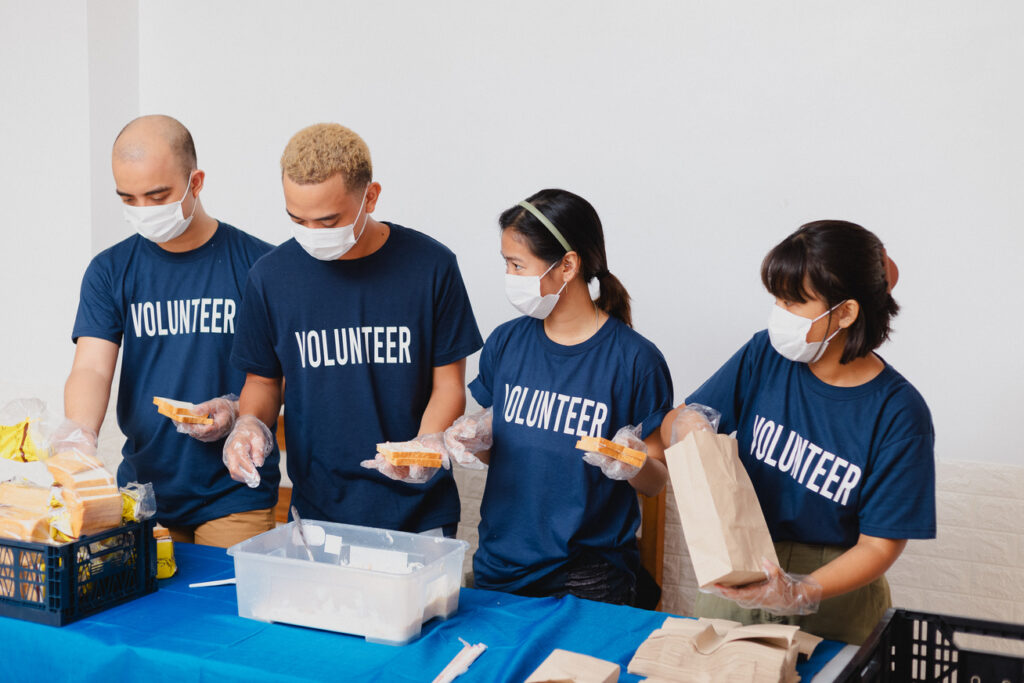 Volunteers Giving snacks